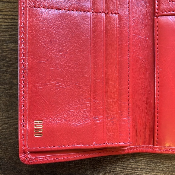 NWT: HOBO: Ardor Continental Leather Wallet: Rio: Coral (Pinky, orangey, red) - Picture 5 of 12